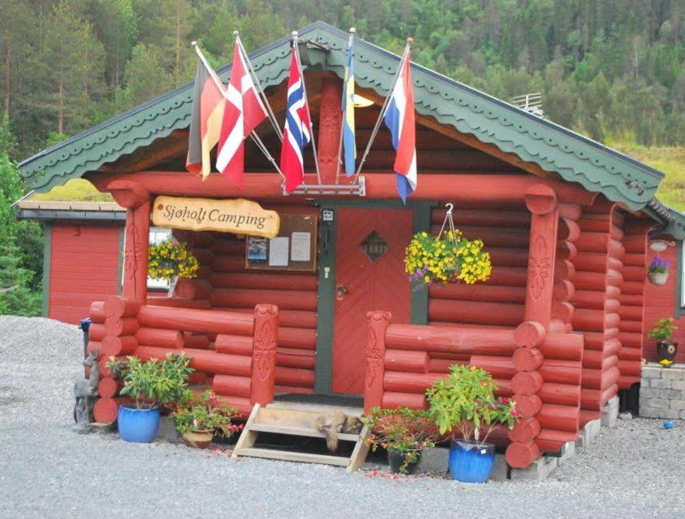 Sjoholt Camping Ngoại thất bức ảnh